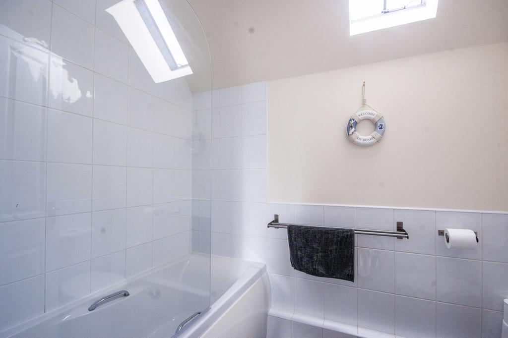 4 Varis Apartments Forres Ngoại thất bức ảnh
