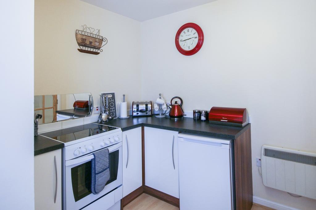 4 Varis Apartments Forres Ngoại thất bức ảnh
